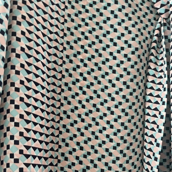 Rachel Rachel Roy Tie Front Geo Print Blouse Size Large New - Picture 2 of 3